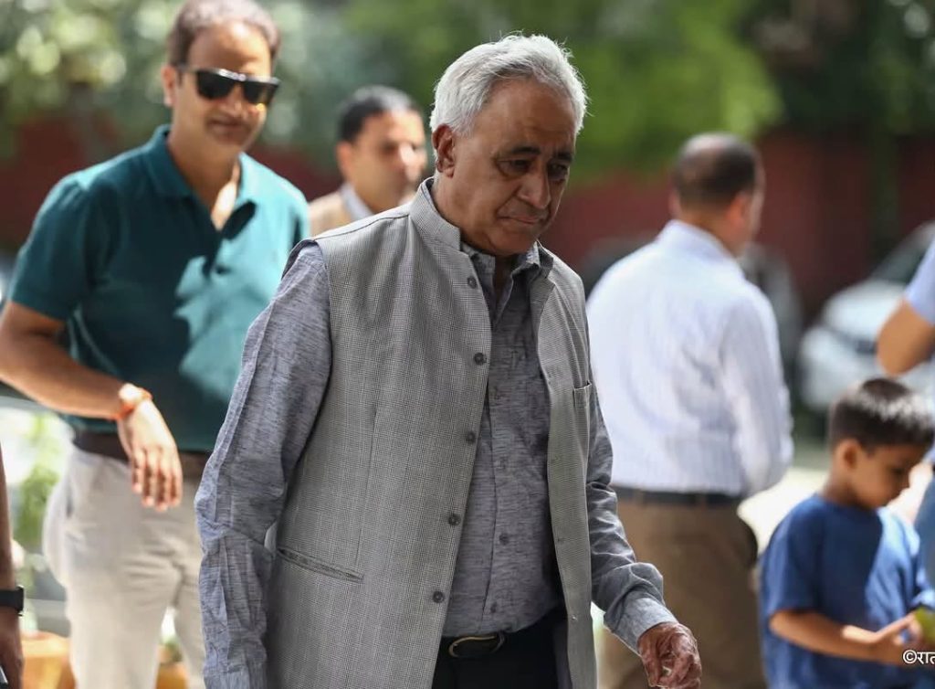 कांग्रेस नेता भण्डारी सर्वाधिक मतले बिजयी